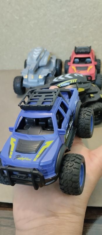 Unbreakable 4 Wheels off-road vehicle Friction Powered Trucks Inertia