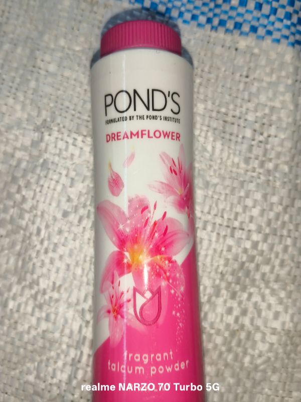 ponds powder