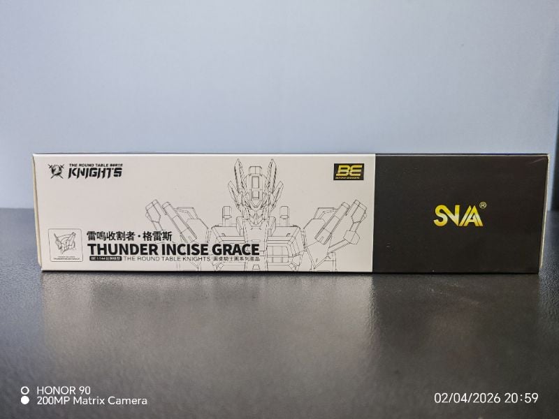 THUNDER INCISE GRACE