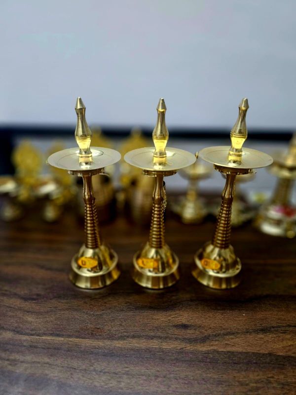 8 Inch Nilavilak