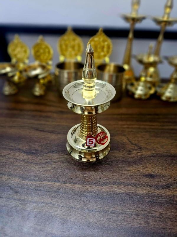 5 Inch Nilavilak