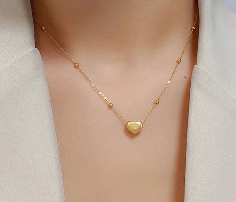Close heart pendant