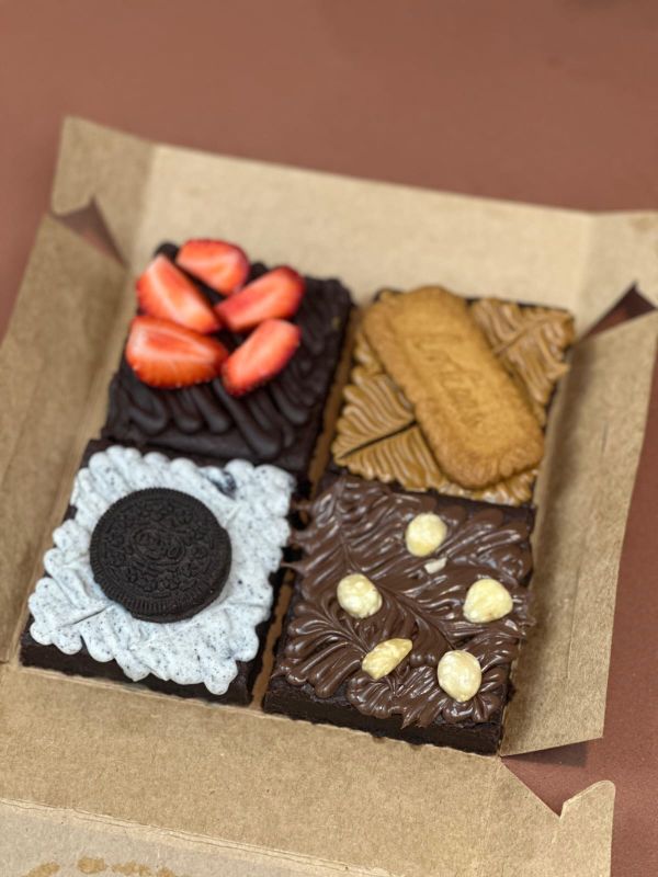 4 pack of brownie (Price varies by flavor.)