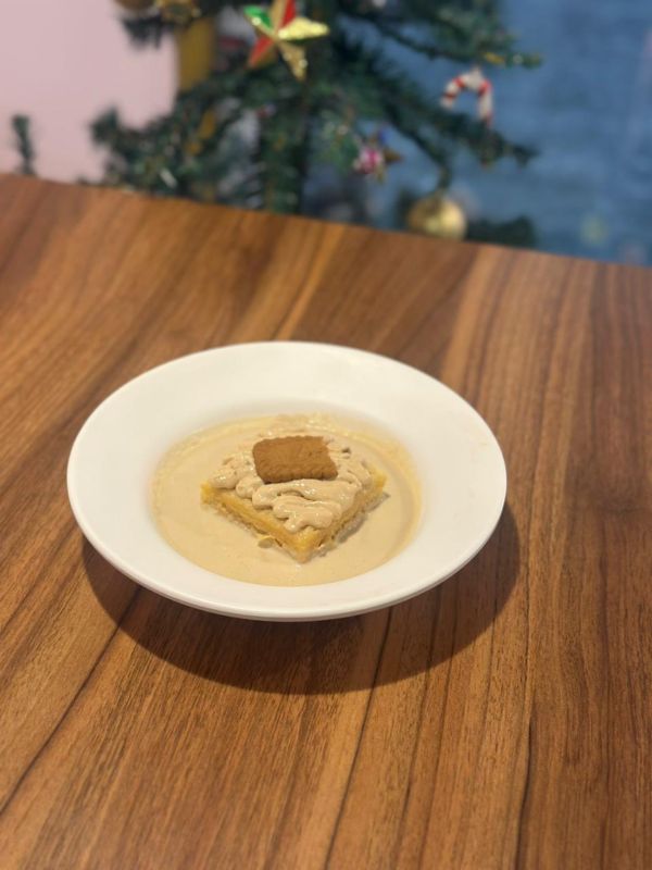 Biscoff tres leches (best seller)