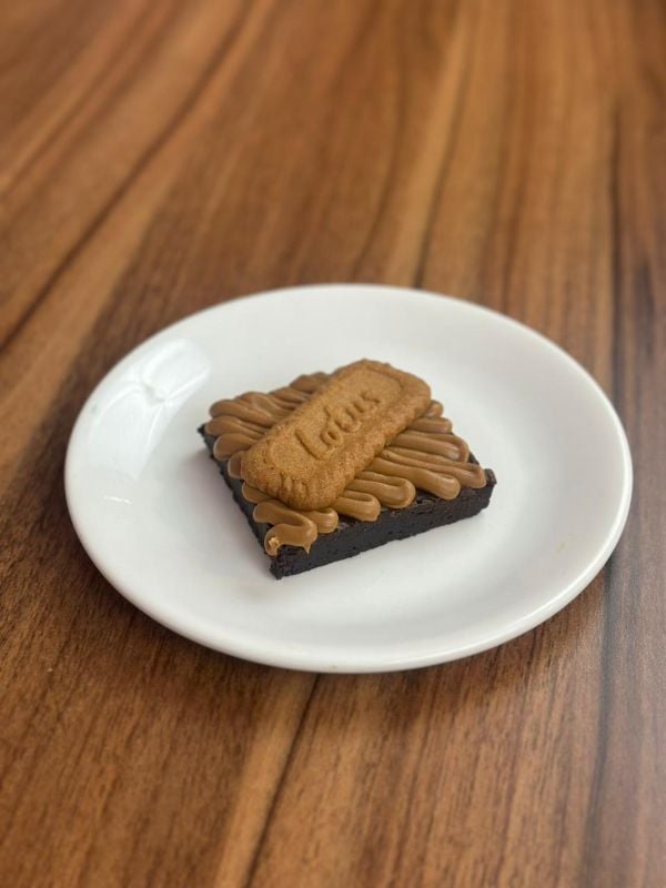 Biscoff brownie
