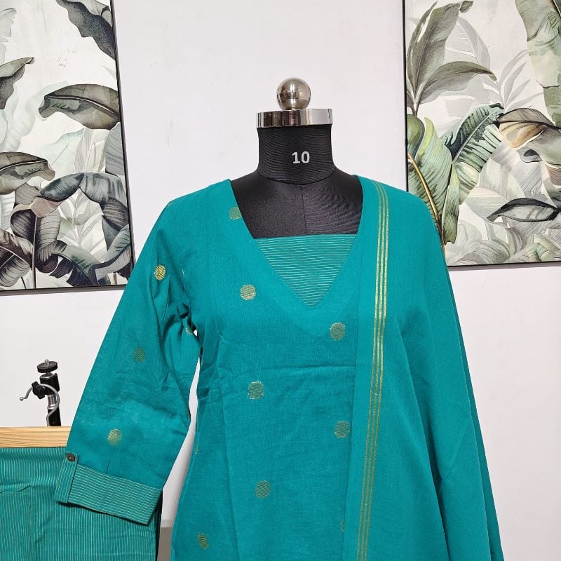 Elegant Emerald Green 3-Piece Ethnic Suit Set
