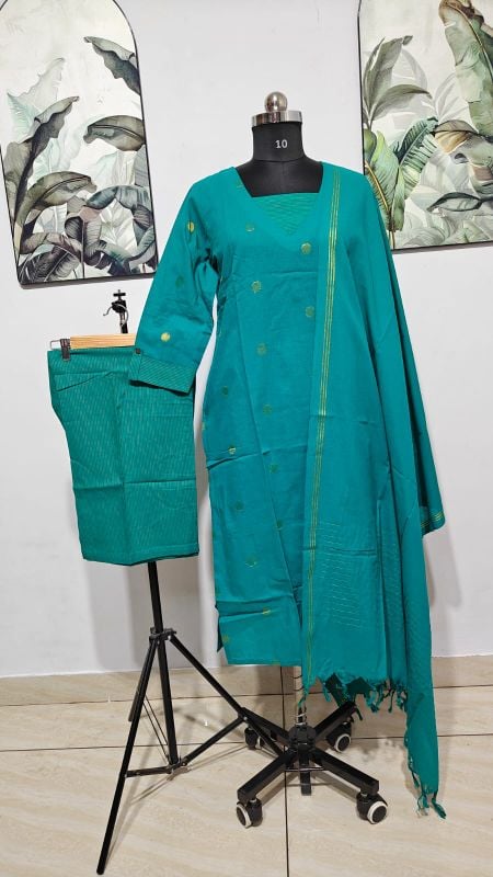 Elegant Emerald Green 3-Piece Ethnic Suit Set