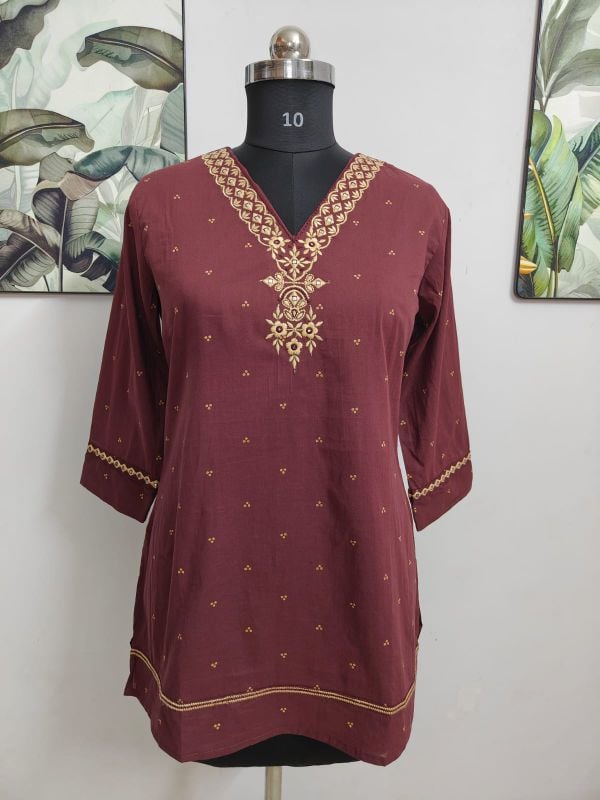 Maroon Embroidered V-Neck Short Kurti