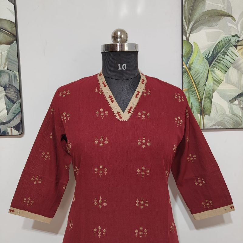 Anvita Maroon V-Neck kurti
