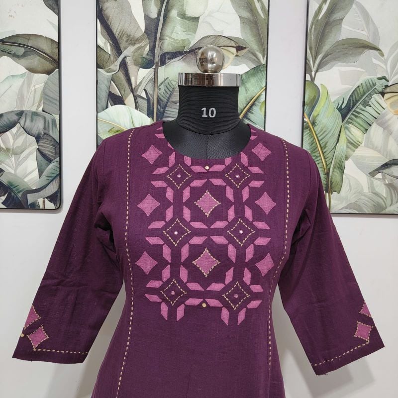 Anvita Plum Purple Geometric printed Kurta