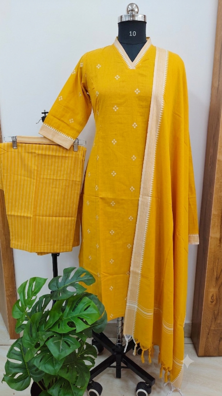 Pastel yellow Handloom Mangalagiri Cotton Suit Set