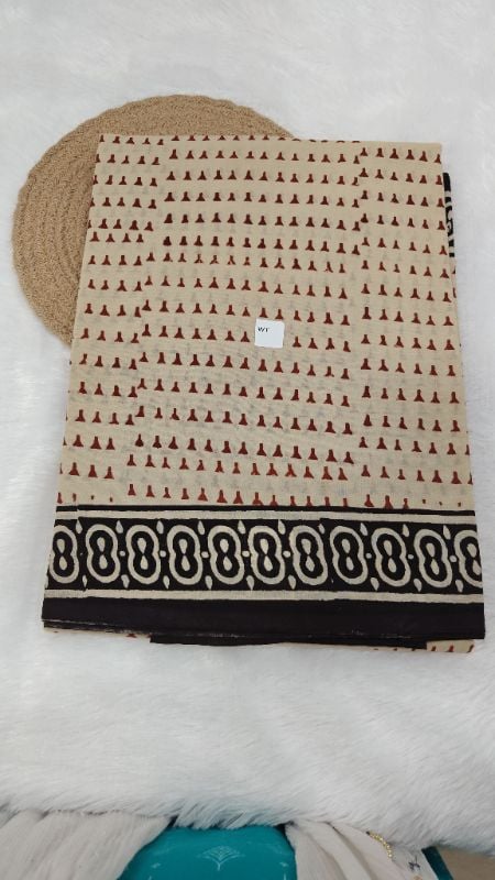 **Hand-Block Printed mul Cotton Saree 6**