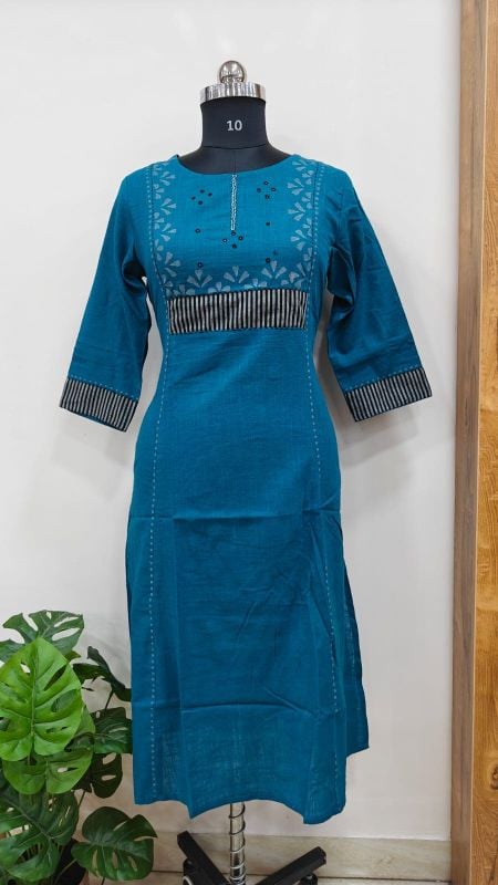 Anvita brand Navy Blue Geometric Embroidered Kurti