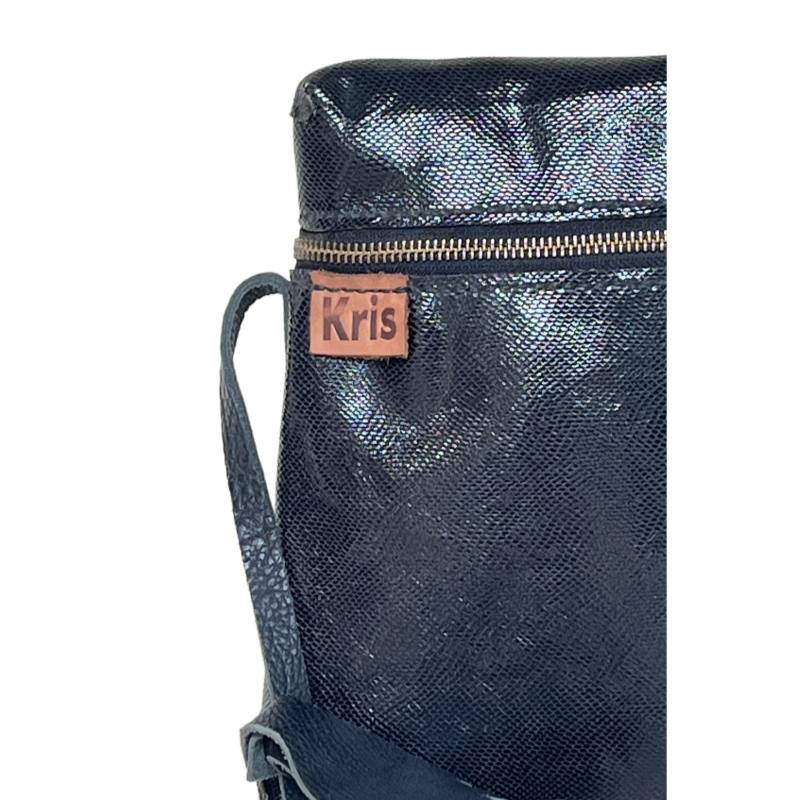 Textured Chic Genuine Leather Metallic Black Sling Bag