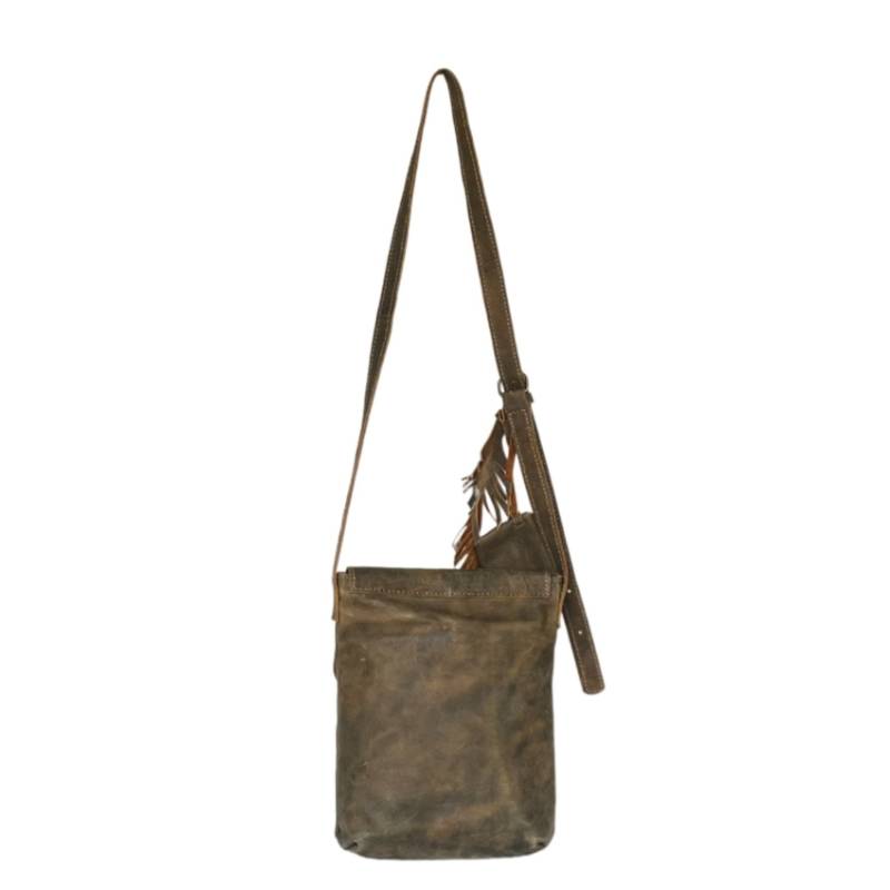 Textured Nomad's Essential Genuine Leather Olive Crossbody