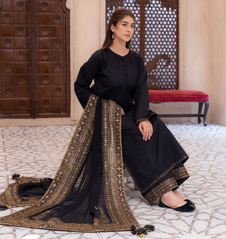WOMEN'S PARTY WEAR TOP AND PANT. WITH FANCY DUPPATA AND EMBROIDERY WORK