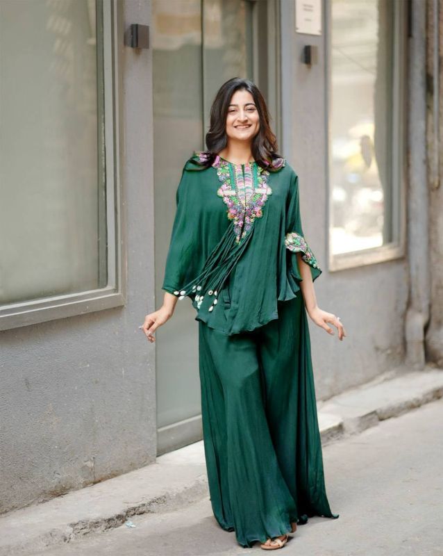 WOMEN'S THREE PIECE INDO WESTERN WITH SEQUENCE EMBROIDERED WORK