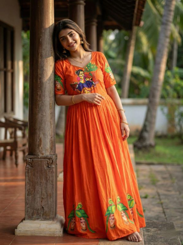 WOMEN'S  KALAMKARI PATTERN PRINT WITH KHATLI HANDWORK