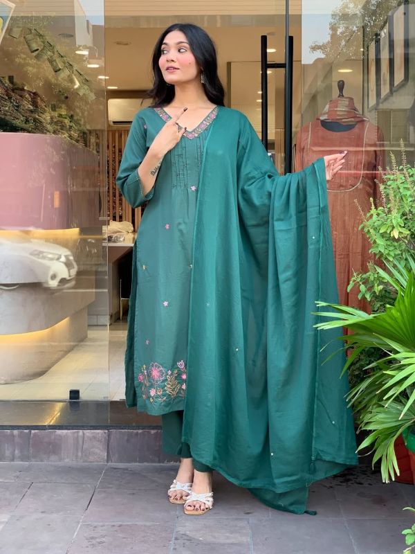 WOMEN'S  3 PIECE SET FOR PARTY WEAR
