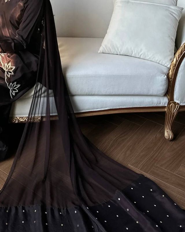 PARTY WEAR TOP AND FARSI SALVAR