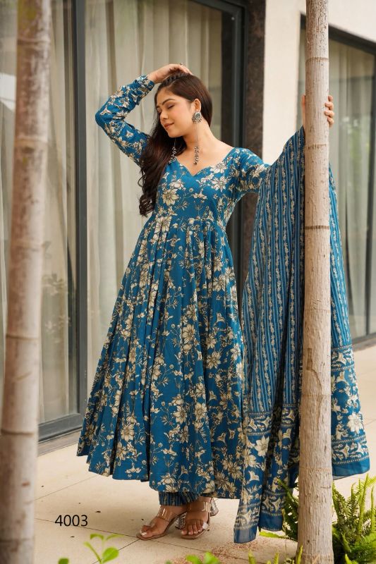 Designer  3 Piece beautiful  printed  Kurti ,bottom with dupatta