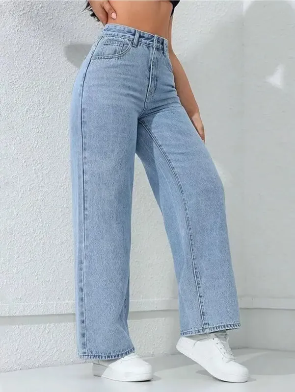Women's Straight Fit High-Rise Jeans