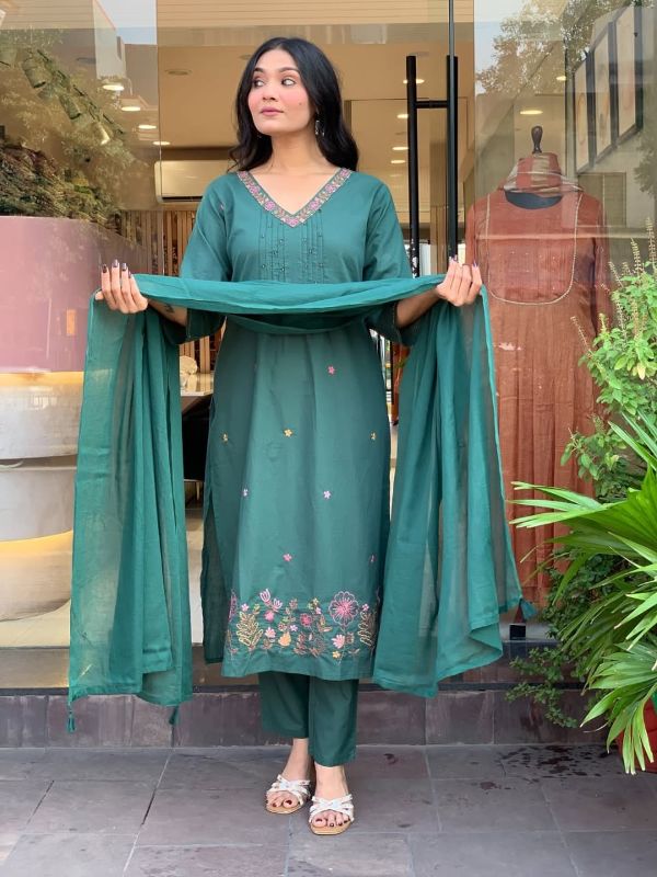 WOMEN'S  3 PIECE SET FOR PARTY WEAR
