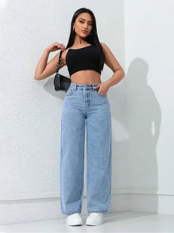 Women's Straight Fit High-Rise Jeans