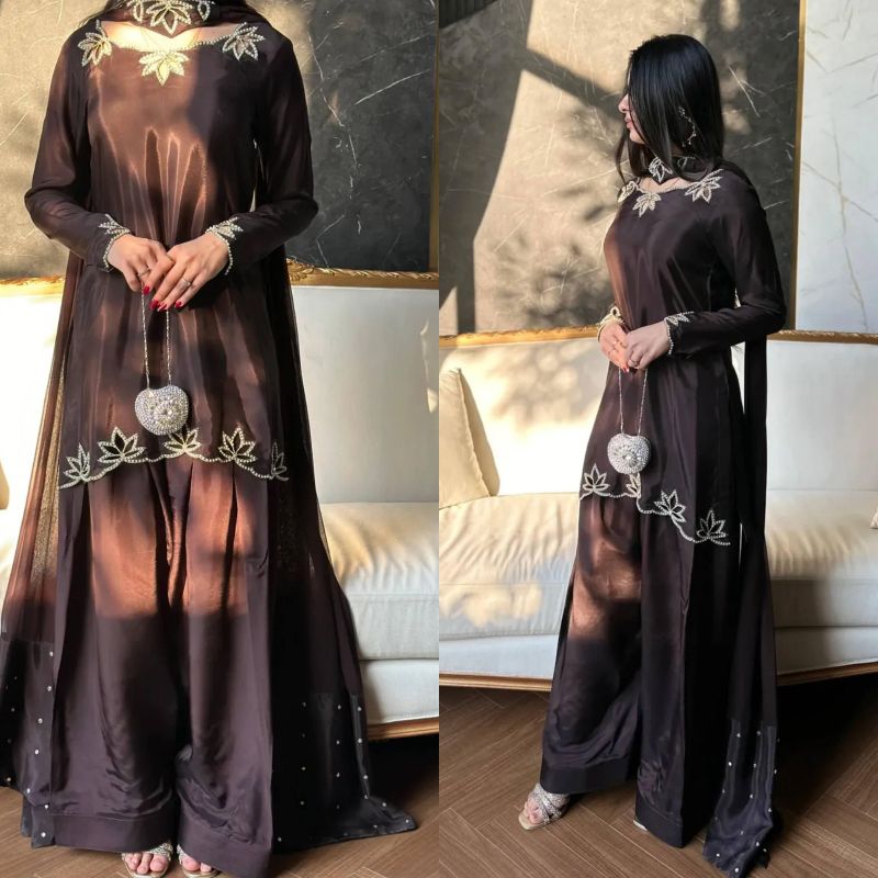 PARTY WEAR TOP AND FARSI SALVAR