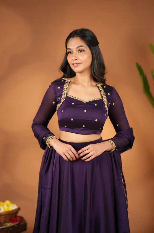 STRIKING DEEP LEHENGA SET