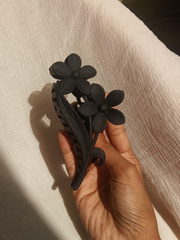 Flower Claw Clip