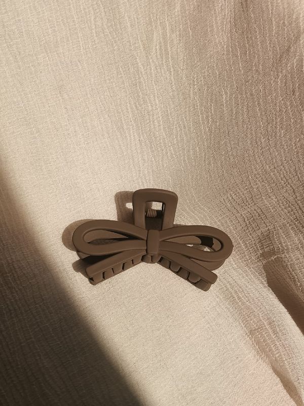 Bow Claw Clip