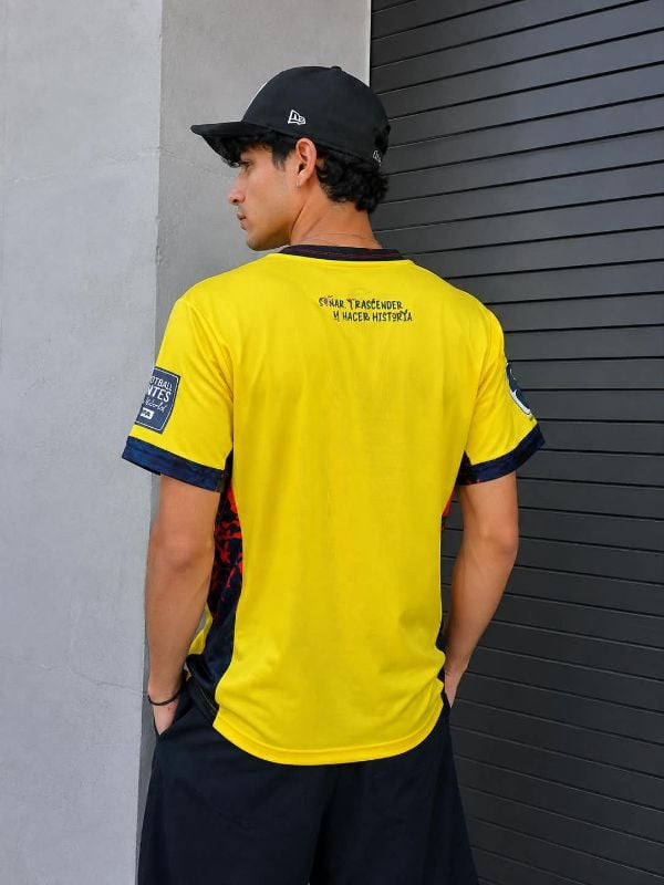 Camiseta ECU