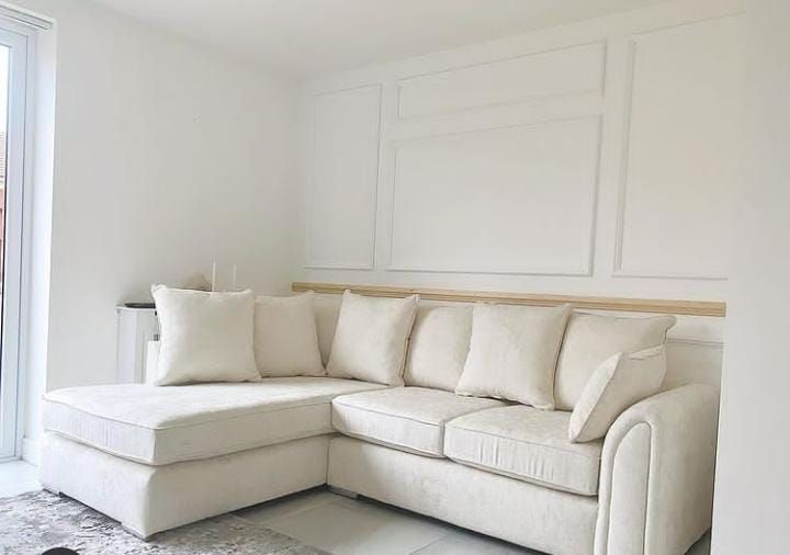 Chiswick Chenille 4 Seater Fabric Corner Sofa in Cream with Footstool – Left or Right Hand Facing