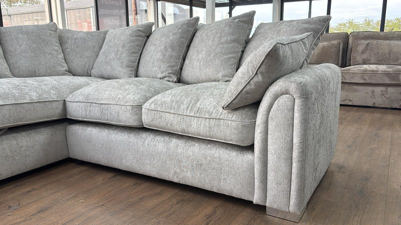 Chiswick Chaise Corner Sofa with Free Footstool – Modern Comfort Suite