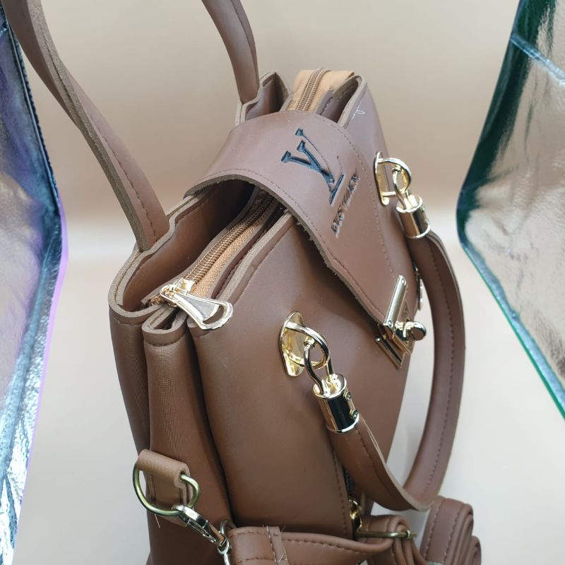 🆔 87 - Louis Vuitton Style Brown Top Handle Ladies Handbag . . . . . . . . . . . . . . . . . . . . . . . . . . . . . . . . . . . . . . . . . . . . . . . . . . . . . . . . . . . . . . . . . . . . . . . . . . . . . . . . 🔴#Tags, (Handbag Tote Purse Fashion Ladies)