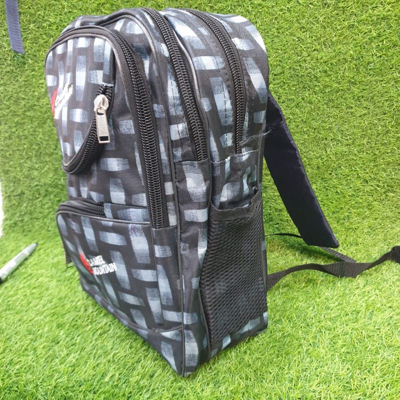 🆔 143 - School Bag 16" . . . . . . . . . . . . . . . . . . . . . . . . . . . . . . . . . . . . . . . . . . . . . . . . . . . . . . . . . . . . . . . . . . . . . . . . . . . . . . . . 🔴#Tags, (Backpack, School, college, laptop)