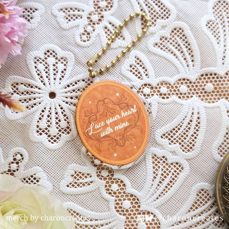 BG3 locket keychain