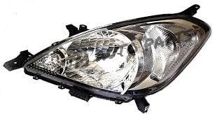 HEAD LIGHT INNOVA 2005