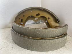 KIA AVELLA , YEAR MODEL 1997-2002 BRAKE SHOE AK-3388