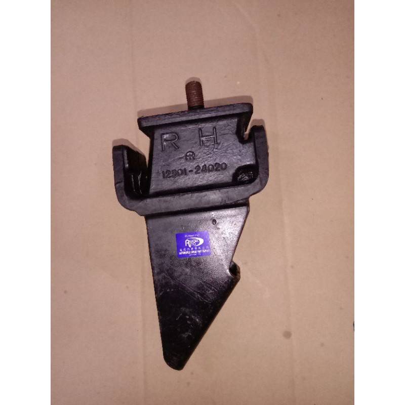 RIGHT TOYOTA 3K T/M OPTIMUM ENGINE SUPPORT 12301-24020