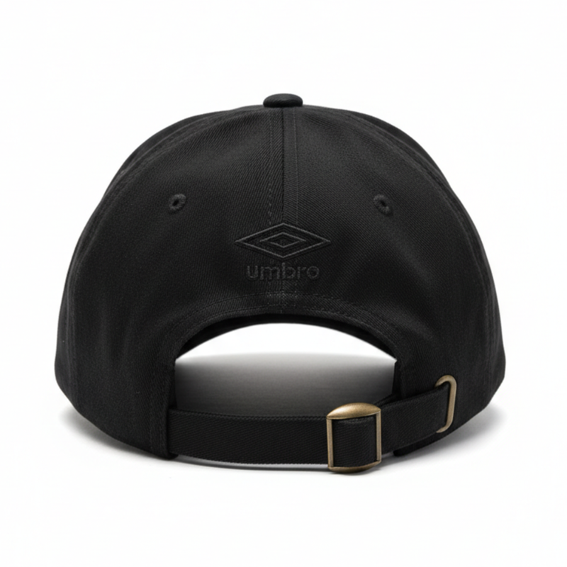 Gorra Classic Temporada 2025-2026 Negra Logo Minimalista Frontal Negro Pequeño