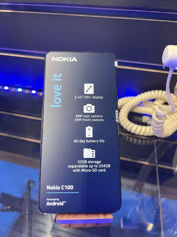 Nokia C100 32GB (Nuevo en caja)