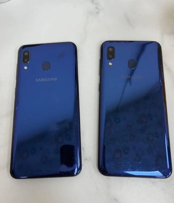 Samsung A20 32GB Negro