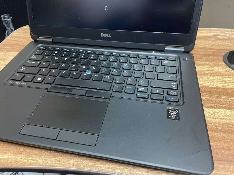 Dell Latitude E7450 14"(Procesador i7 2.60GHz, 8GB, 256GB)
