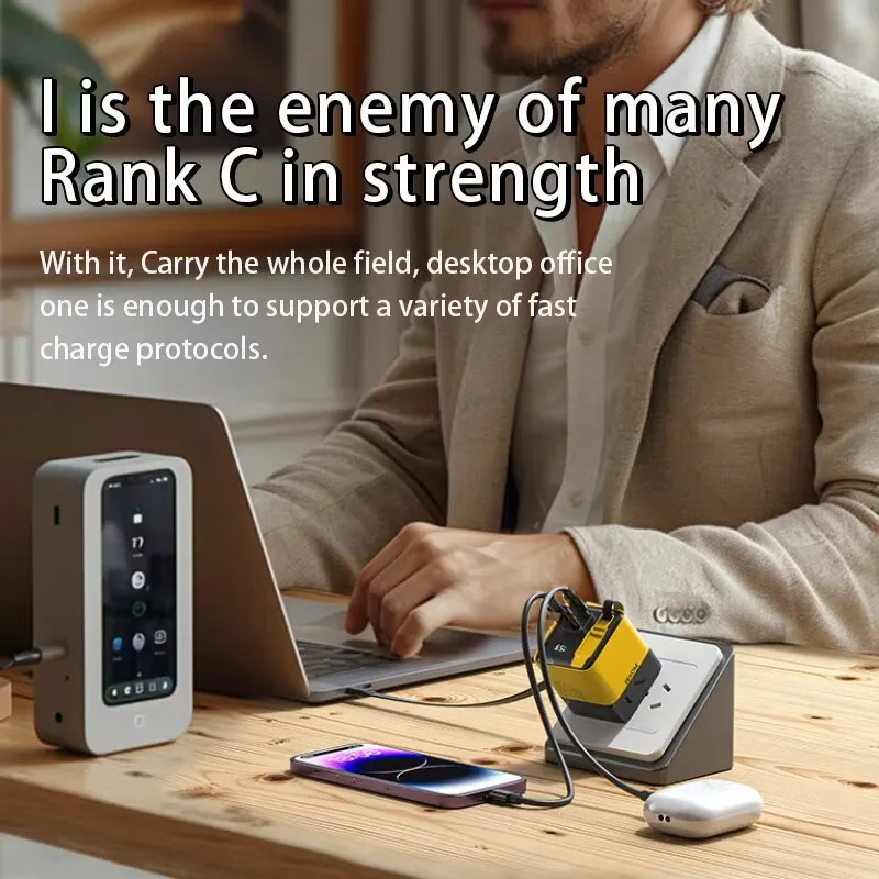 Retractable 65W GaN Charger
