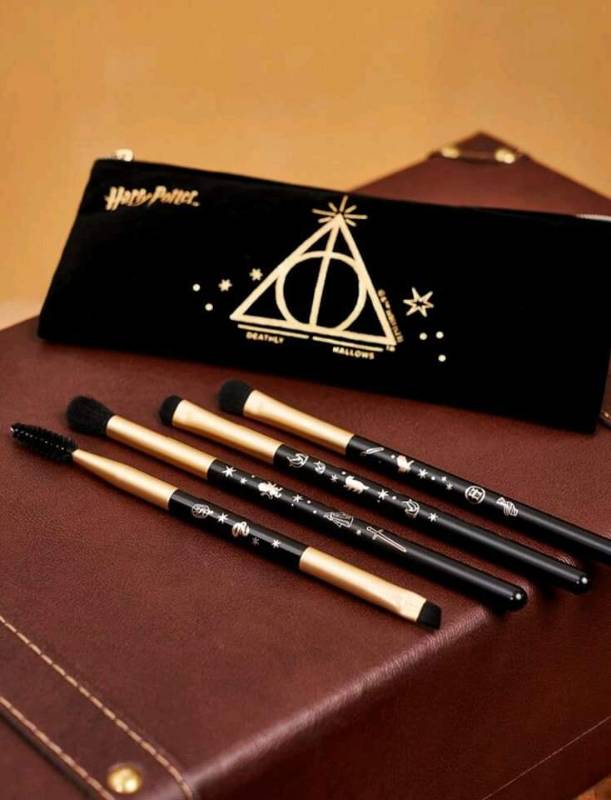 Set de brochas Harry Potter x Shein