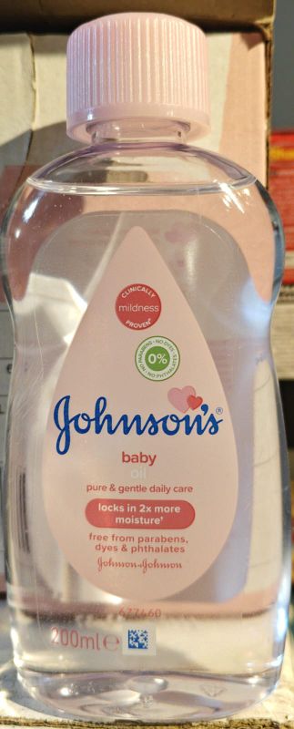 Johnson Baby Oil 200ml ( Including 20% VAT )