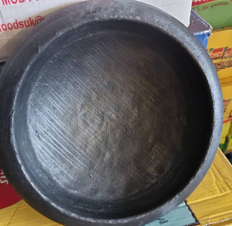 KAYAL Earthnewera Pathirichatti Black