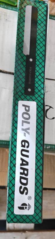 KW Knife Poly Guard Medium Round